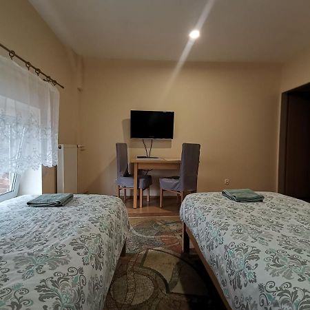 Hostel "Na Bocianowie" Bydgoszcz Exteriör bild