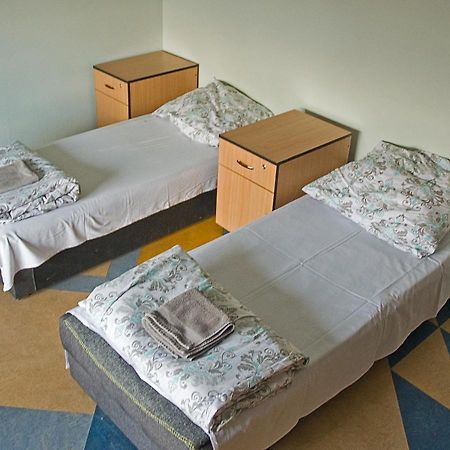 Hostel "Na Bocianowie" Bydgoszcz Exteriör bild