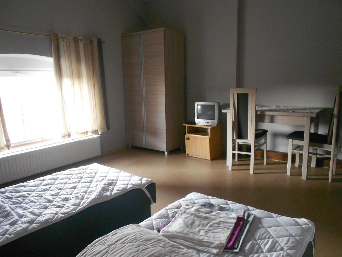 Hostel "Na Bocianowie" Bydgoszcz Exteriör bild