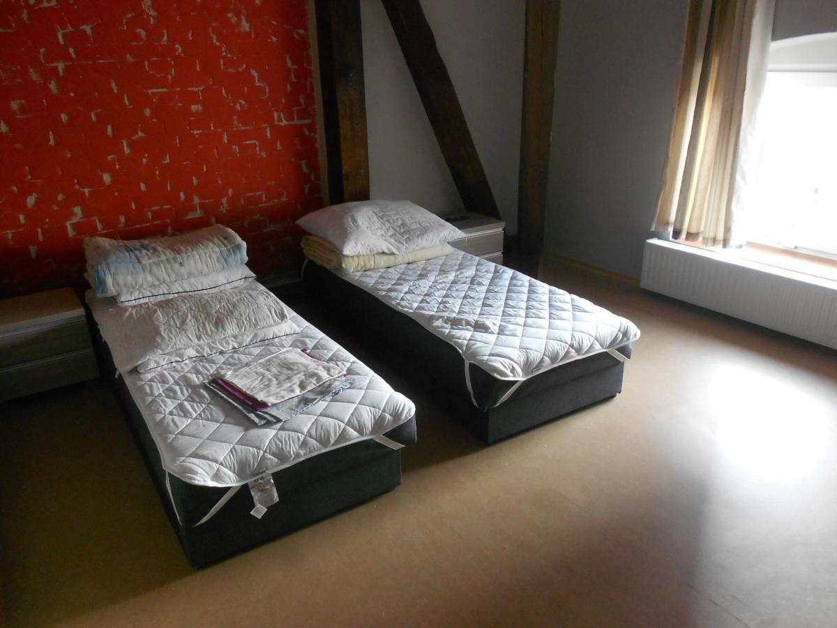 Hostel "Na Bocianowie" Bydgoszcz Exteriör bild