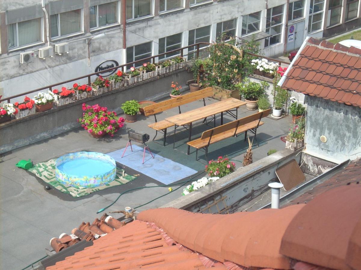 Hostel "Na Bocianowie" Bydgoszcz Exteriör bild