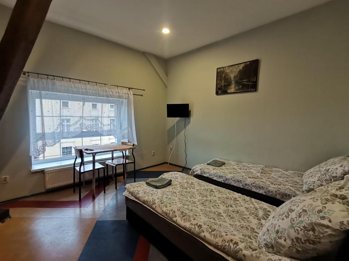Hostel "Na Bocianowie" Bydgoszcz Exteriör bild