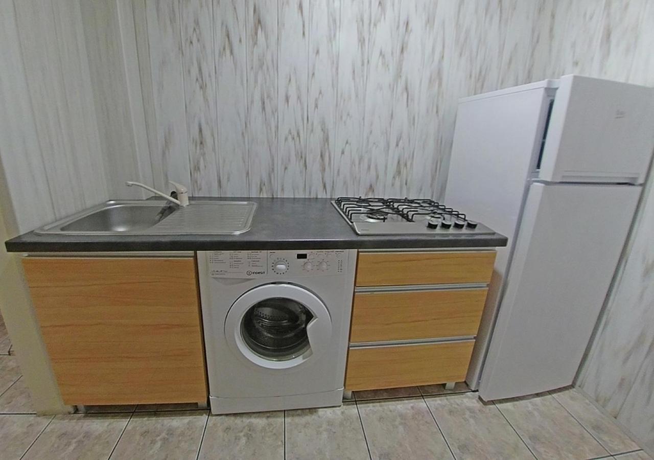 Hostel "Na Bocianowie" Bydgoszcz Exteriör bild