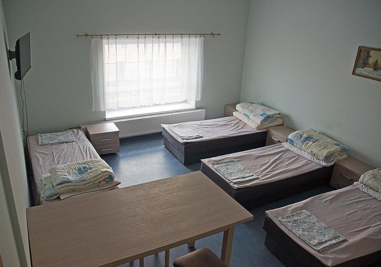 Hostel "Na Bocianowie" Bydgoszcz Exteriör bild